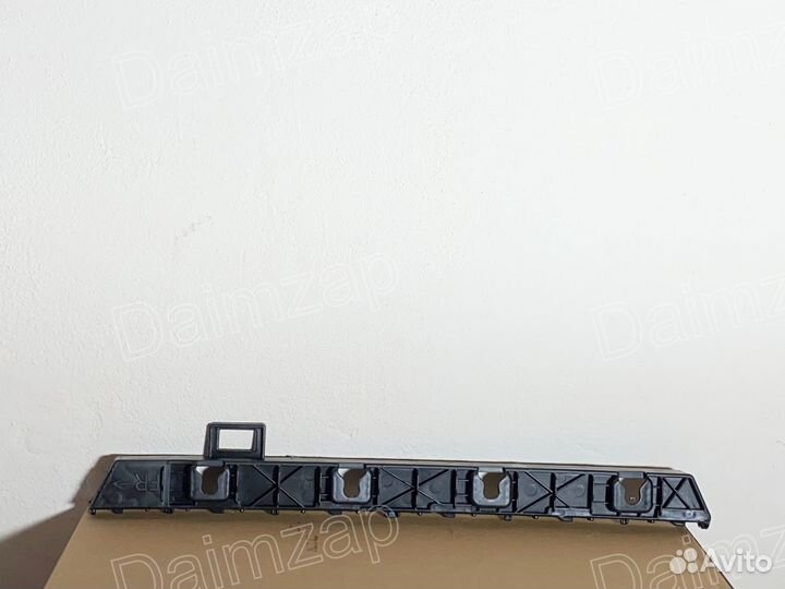 Кронштейн заднего бампера Хендай Солярис