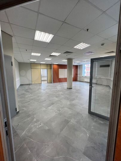 Б.Ц. Удальцова Плаза - офис у метро, 145 м2