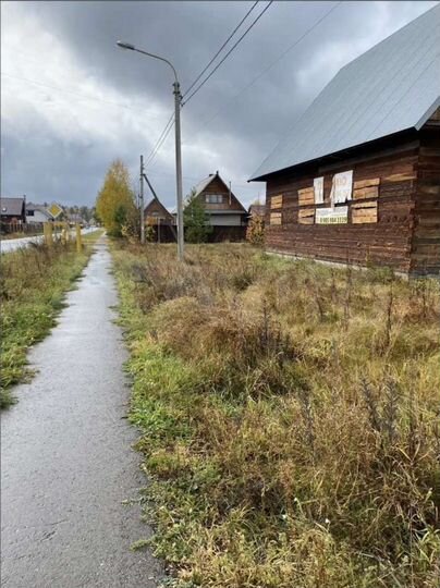 Дом 200 м² на участке 15 сот.