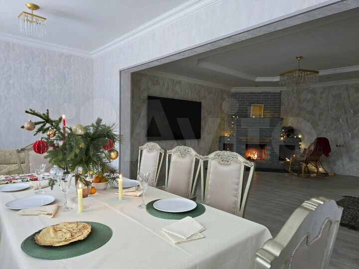 Дом 246 м² на участке 8,9 сот.