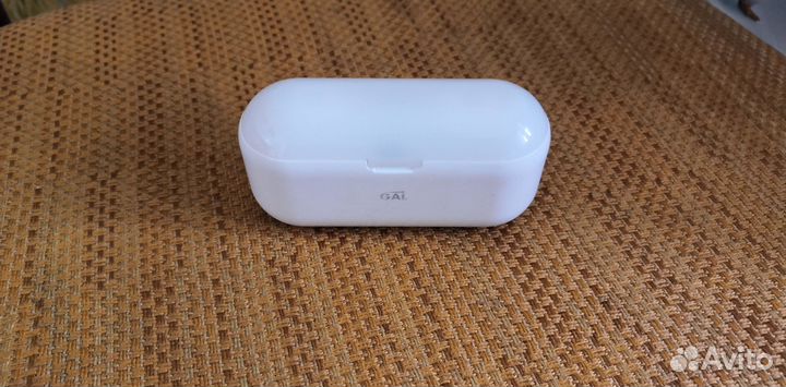 Беспроводные наушника + power bank