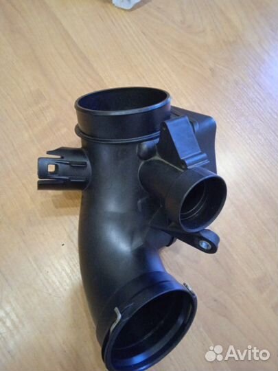 Трубопровод чистого воздуха (патрубок) Bmw 7 G11