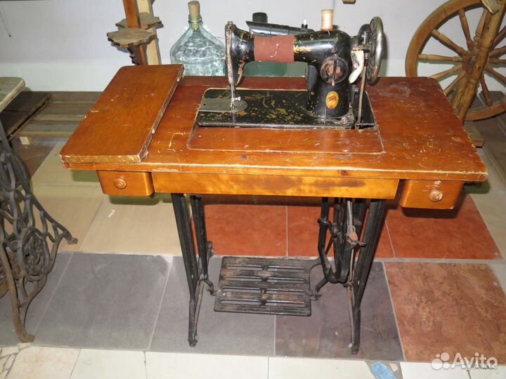 Швейная машина Подольск