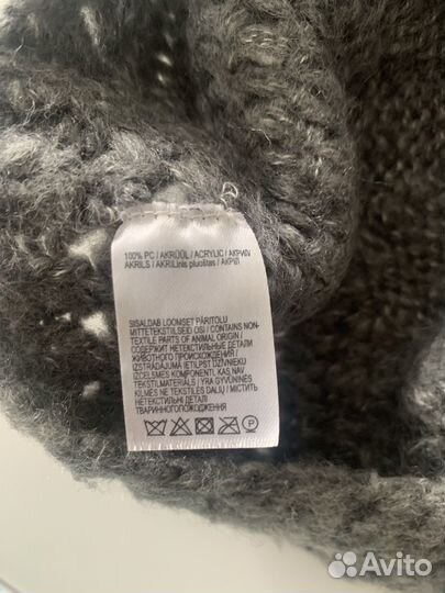 Шапка/ берет с меховым помпоном