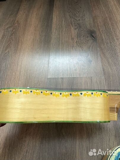 Детская гитара