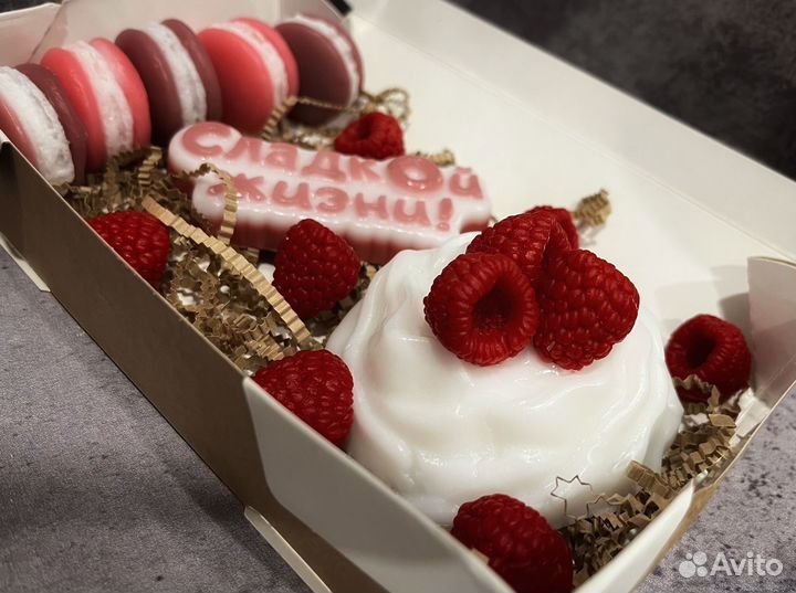 Подарки из мыла, сладости