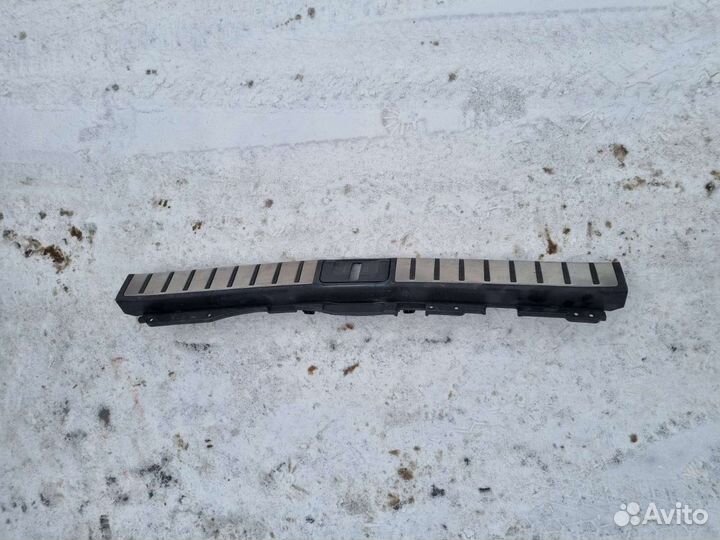 Накладка замка багажника Lexus rx 4