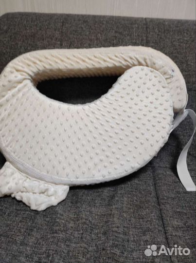 Подушка для кормления Loona