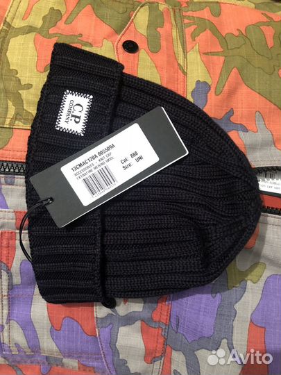 Шапка C.P. Company черная