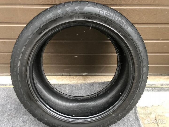 Nokian Tyres Hakkapeliitta 8 275/45 R20 110T