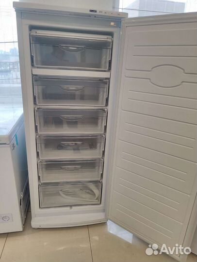 Холодильник новый