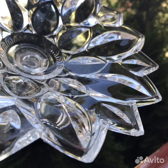 Фруктовница Ваза на ножке