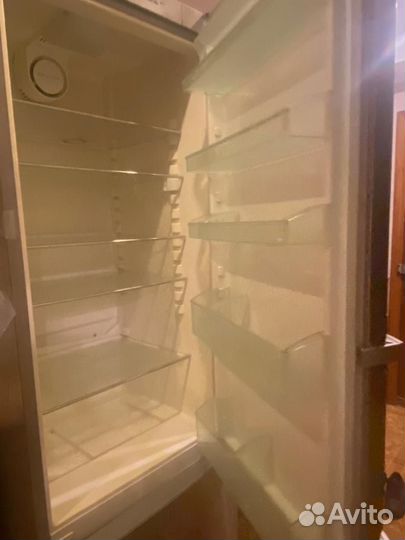 Холодильник