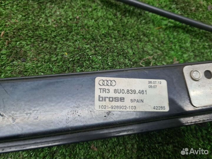 Стеклоподъемник задний левый Audi Q3 8U 2011-2018