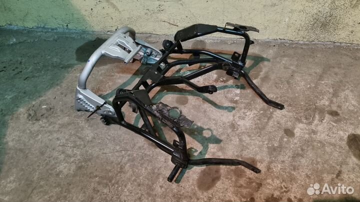 Паук на r1200gs с повреждениями