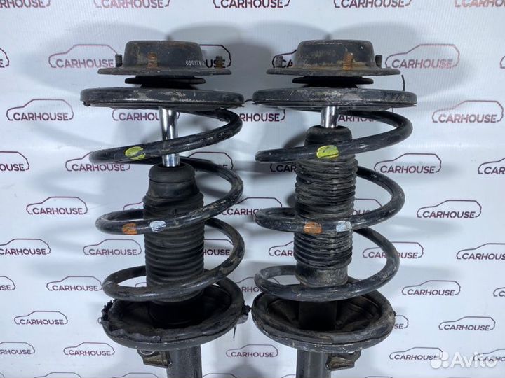 Амортизаторы передние Hyundai Santa Fe