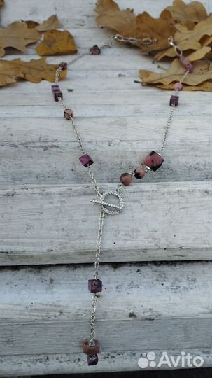 Цепь с натуральными камнями