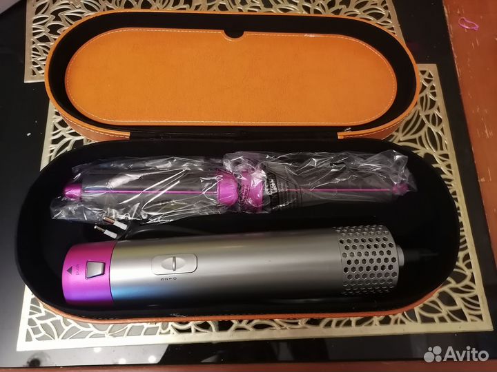 Стайлер dyson