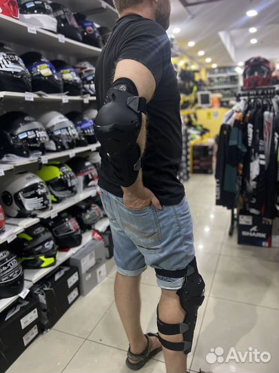 Комплект наколенников и налокотников Scoyco K17H17