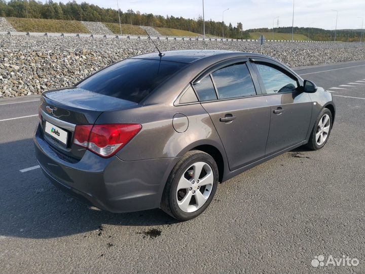 Chevrolet Cruze 1.8 МТ, 2012, 237 000 км