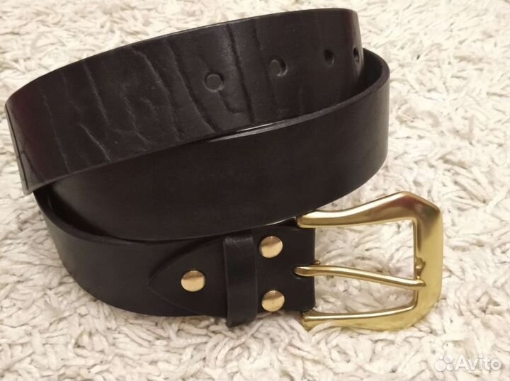 Ремень кожаный ручной работы