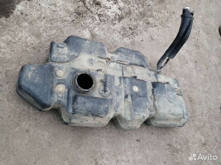 Бак топливный для Volkswagen Transporter T5