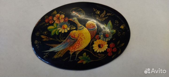 Брошь.дерево, лаковая. ручная роспись.СССР