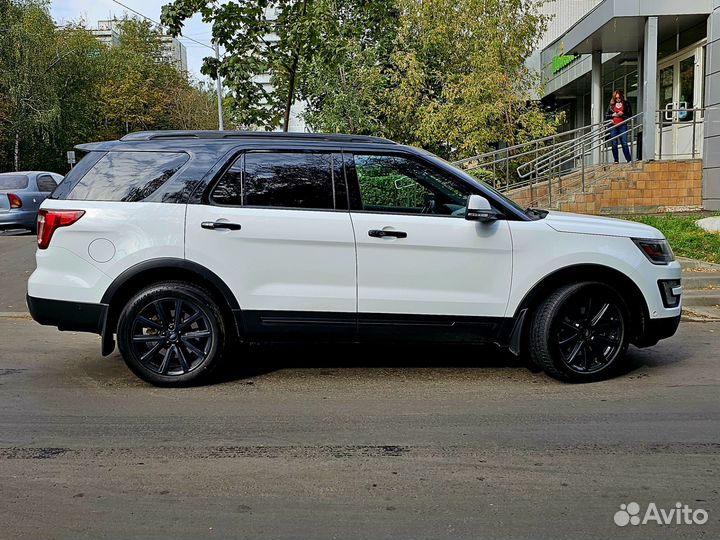 Ford Explorer 3.5 AT, 2017, 189 400 км