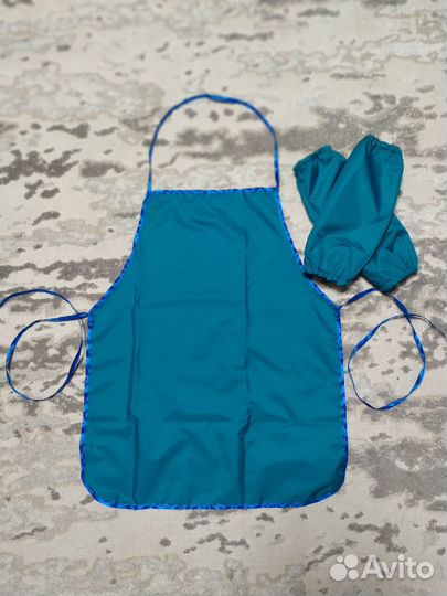 Фартук с нарукавниками детский новый