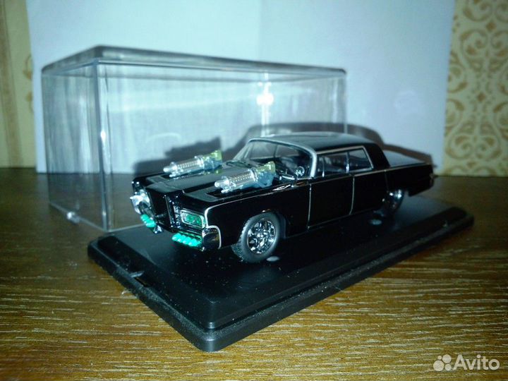 Модел автомобиля Chrysler Imperial Зелёный шершень