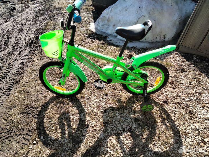 Продам двухколёсный детский велосипед