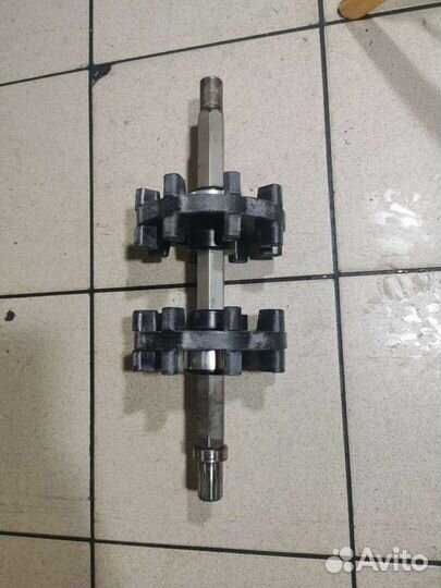 Приводной вал гусеницы Yamaha pz50 phazer