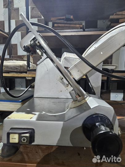 Ломтерезка слайсер бу