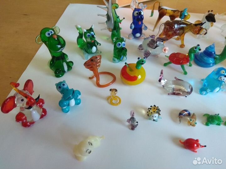 Стеклянные фигурки