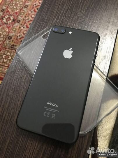 iPhone 8 Plus, 64 ГБ