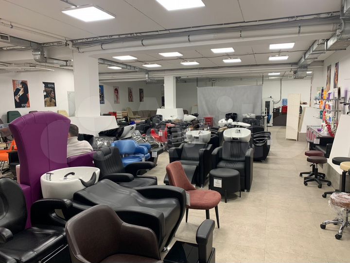 Продам помещение свободного назначения, 243 м²