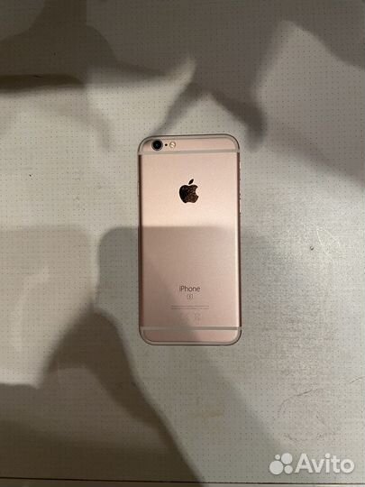 iPhone 6S, 32 ГБ