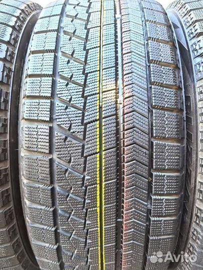 Bridgestone Blizzak VRX 225/50 R17 94Q