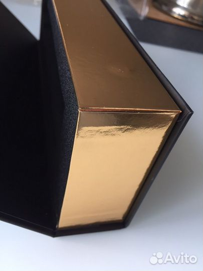 Коробочки подарочные на магнитах Premium