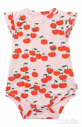 Отдам бесплатно вещи для девочки от 0 до 6 месяцев