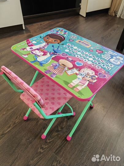 Детский стол и стул