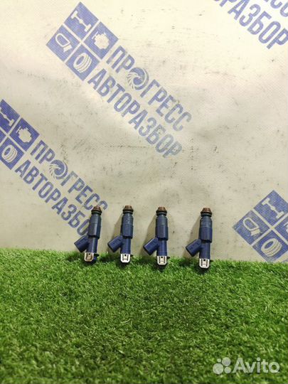 Форсунка топливная Ford Mondeo 3 седан 2.0 cjba