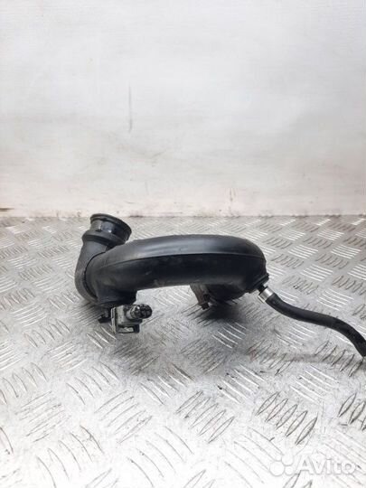 Патрубок интеркулера Renault Kangoo 1.5 K9K879