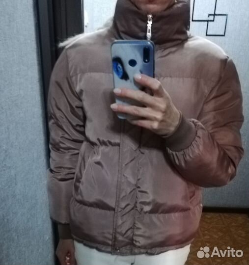 Куртки 40-42р
