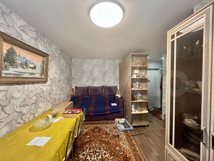 2-к. квартира, 43 м², 2/5 эт.