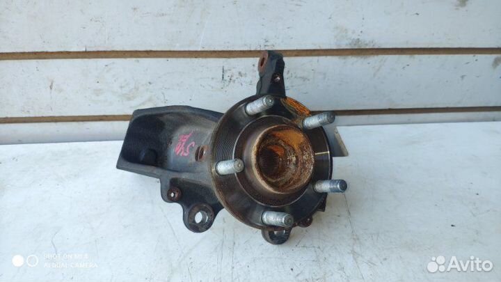 Кулак со ступицей передний левый Volvo S40 MS