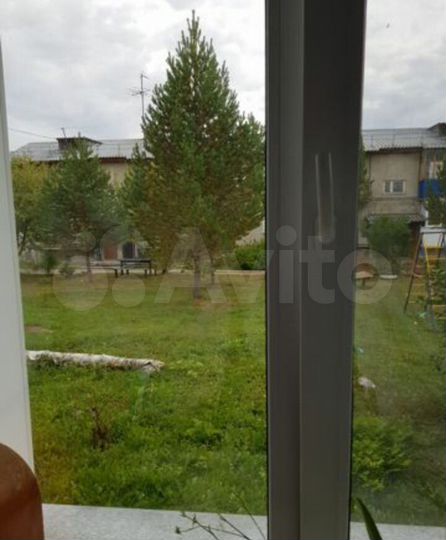 2-к. квартира, 42 м², 1/2 эт.