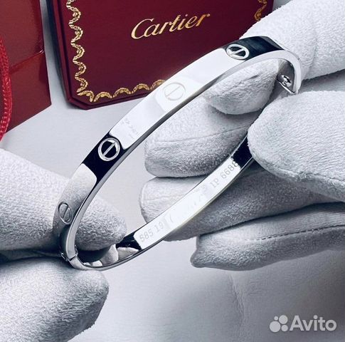 Золотой браслет cartier love