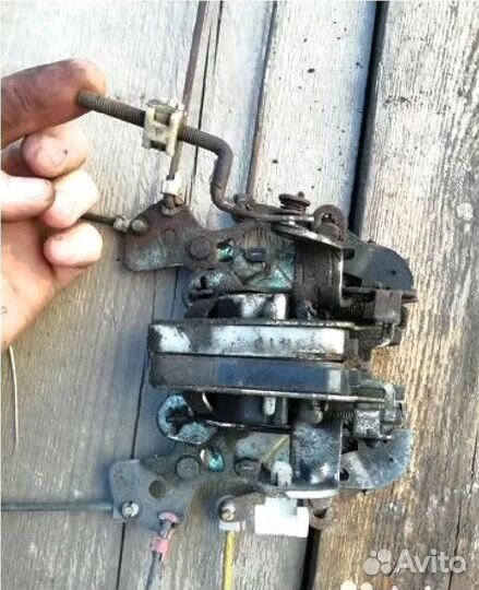 Замок двери Спортейдж 1 Kia Sportage 1