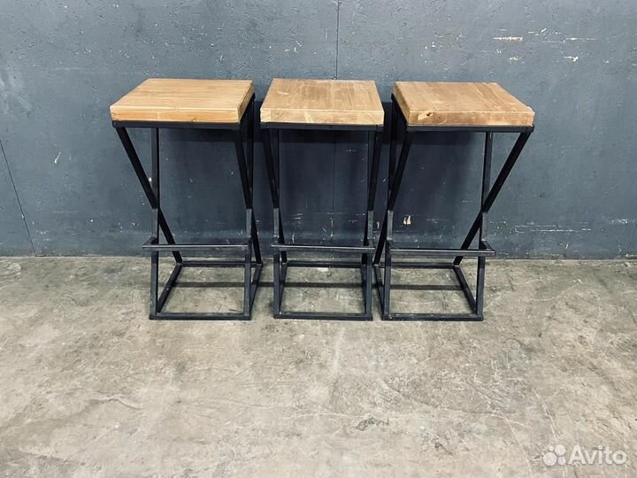 Барные стулья коричневые